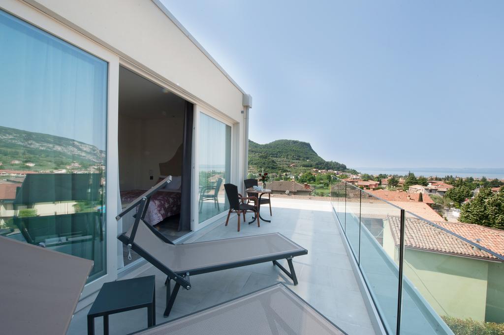 Hotel Italia Garda  Bagian luar foto